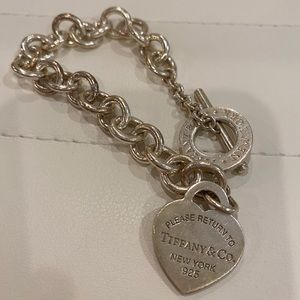 Tiffany bracelet with heart charm
